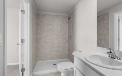 Måste man ta hjälp av rörmokare vid en badrumsrenovering?
